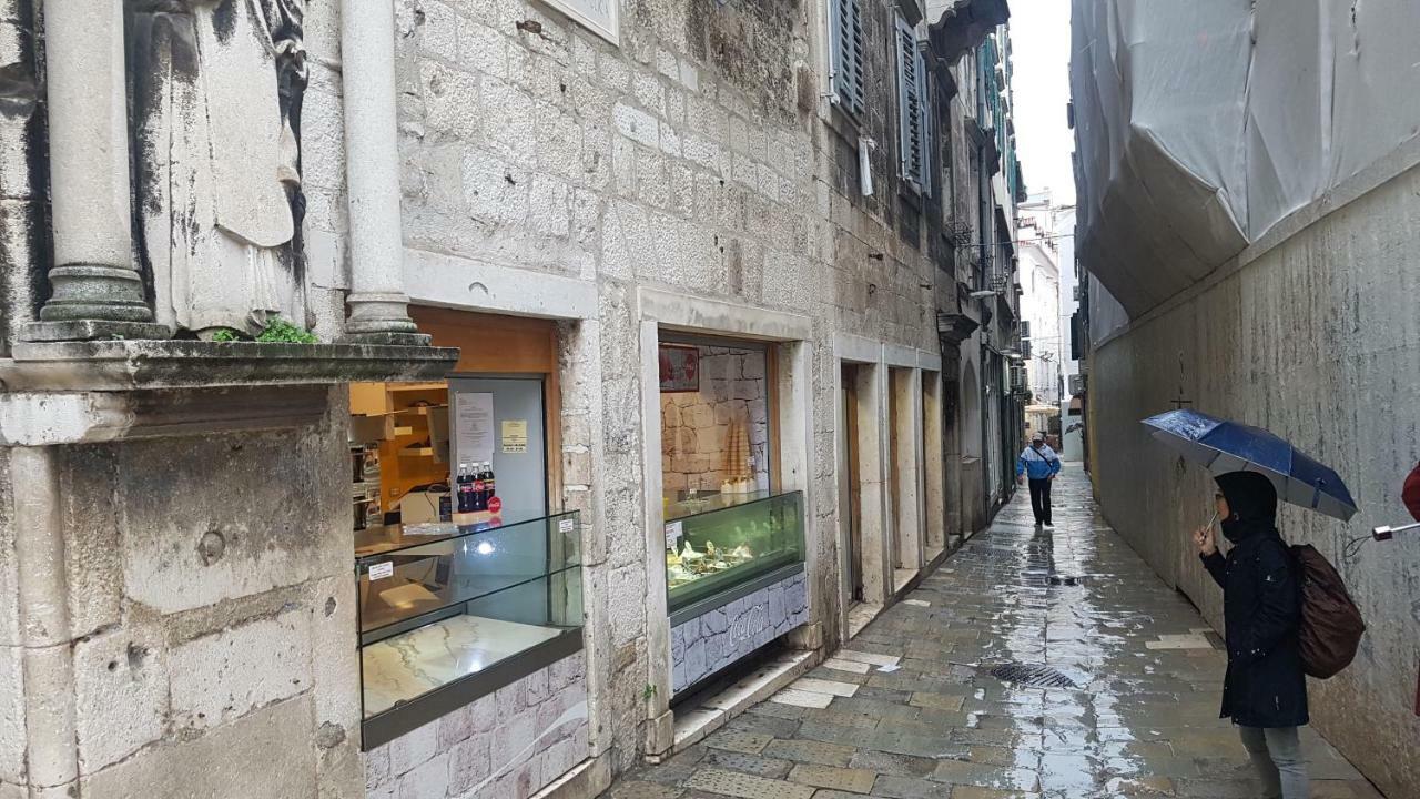 Ciprianis City Center Split Exterior photo