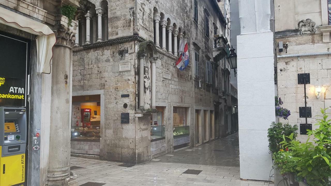 Ciprianis City Center Split Exterior photo