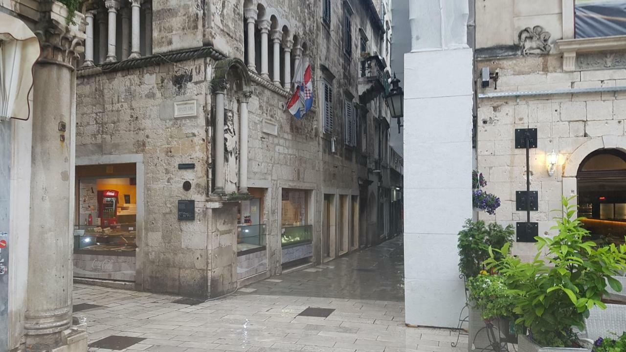 Ciprianis City Center Split Exterior photo